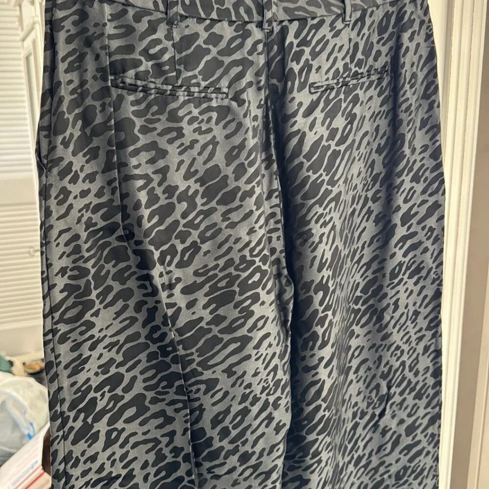 Equipment- Animal Print Flare Pants- sz. 4 - Picture 13 of 16